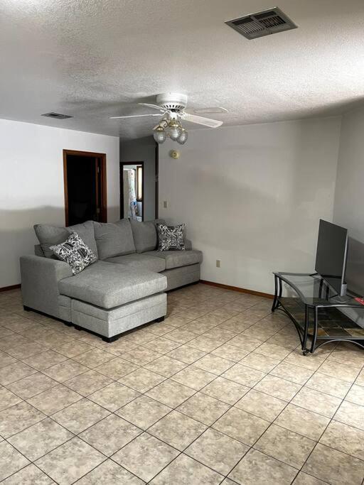 Townhouse, Two Car Garage, Fireplace Back Yard Las Cruces Exterior photo