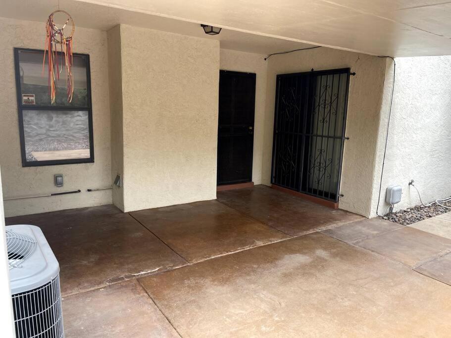 Townhouse, Two Car Garage, Fireplace Back Yard Las Cruces Exterior photo