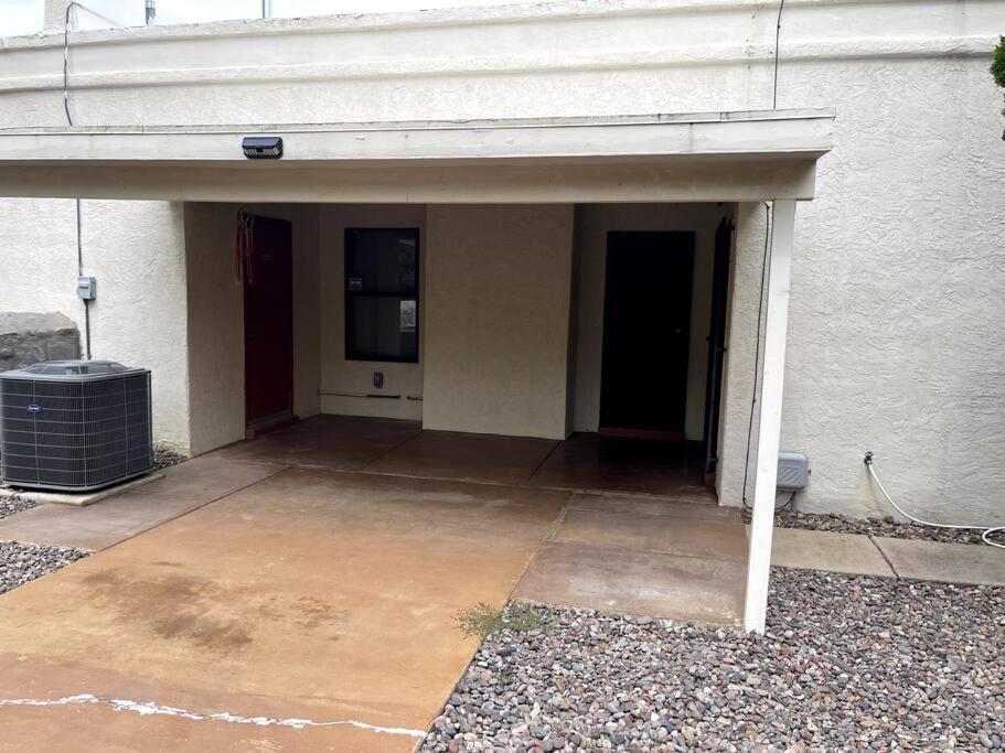 Townhouse, Two Car Garage, Fireplace Back Yard Las Cruces Exterior photo